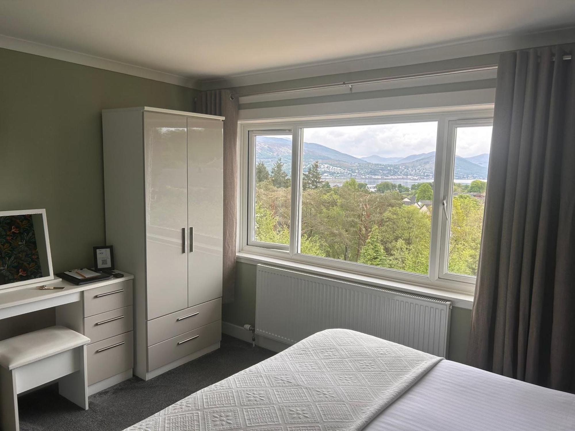 Braeburn Guesthouse Форт Уилям Екстериор снимка
