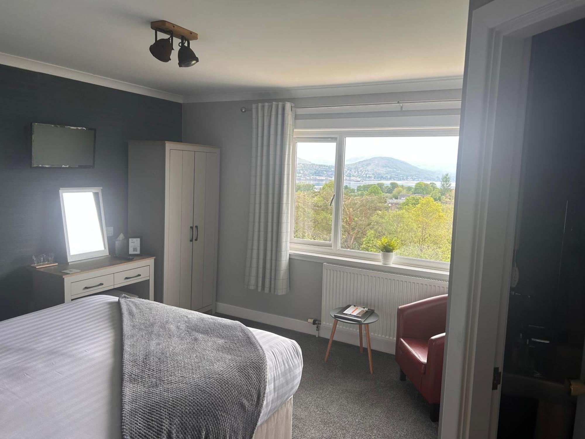 Braeburn Guesthouse Форт Уилям Екстериор снимка